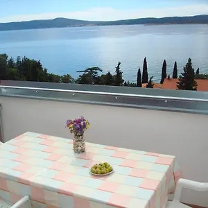 Zafaranic Apartment